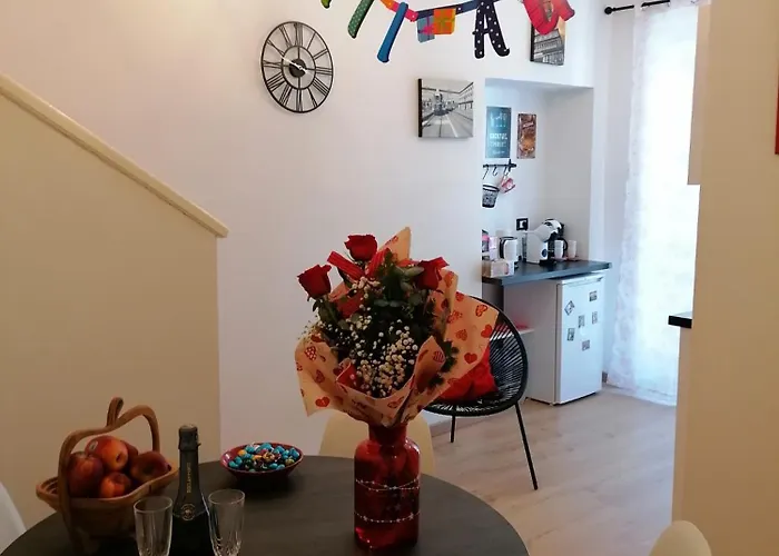 La Rosseria לינה וארוחת בוקר 3*
